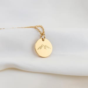 Personalized Mountain Disc Necklace, Engraved Mountian Charm Necklace, Custom Initial Necklace Jewelry, Birthday  Gift for Wedding