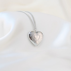 Collier médaillon coeur personnalisé médaillon photo personnalisé avec initiale gravée souvenir argent/or/or rose cadeau mémorable pour elle image 4