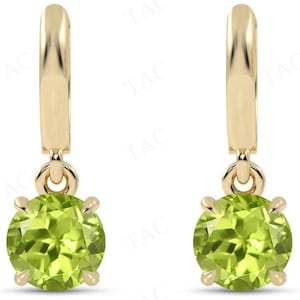 Pendientes minimalistas de peridoto, pendientes de boda de peridoto en oro de 14 quilates, delicados y delicados aros Huggie, pendientes colgantes únicos.