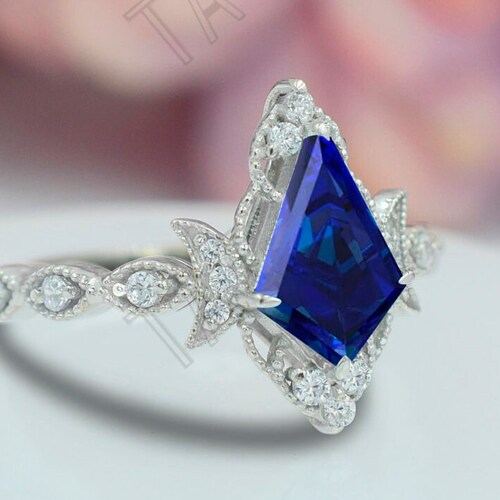 14k Gold Blue Sapphire Engagement Ring Set Antique Women Wedding Ring Set Kite Cut Unique Bridal Ring Set Vintage Art Deco Anniversary shops Ring