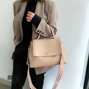 Large Capacity Messenger Bag, Women's Crossbody Bag, Versatile Shoulder Bag for Women, Vegan Leather Top Handle Work Ladies Bag