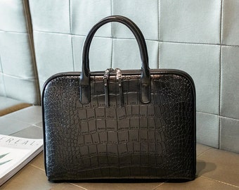 elephant school bolsa