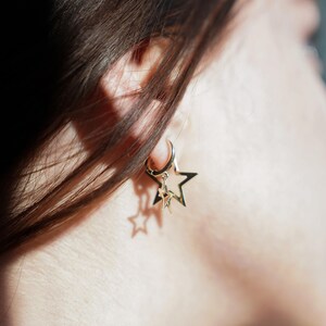 Dangle Star Gold Earrings - Gold Earrings  - Dangle Star Gold Earrings - 14K Gold - Gift For Your Girlfriend - Dangle Gold Earrings