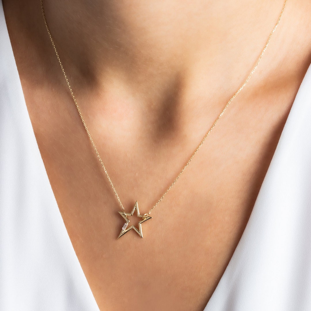 Big Star Gold Necklace