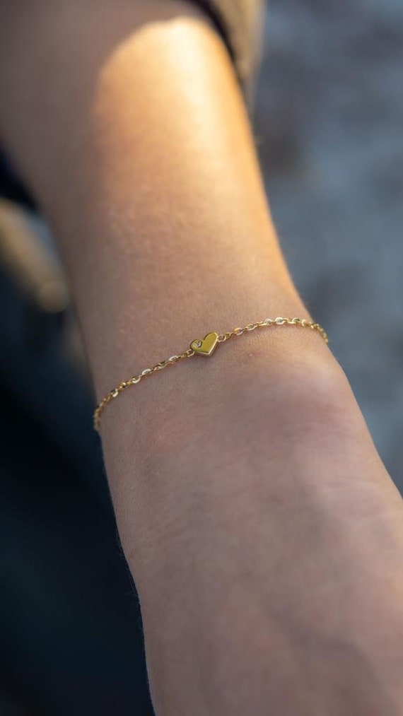 14k Gold Tiny Hamsa Bracelet with Diamond - Zoe Lev Jewelry