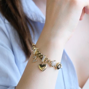 14K Design Herz Charm-14K Stony Schildkröte Charm-14K Buchstabe Z Charm-14K schwarz griechischer Charme-14K Lion Charm-14k Gourmet Armband