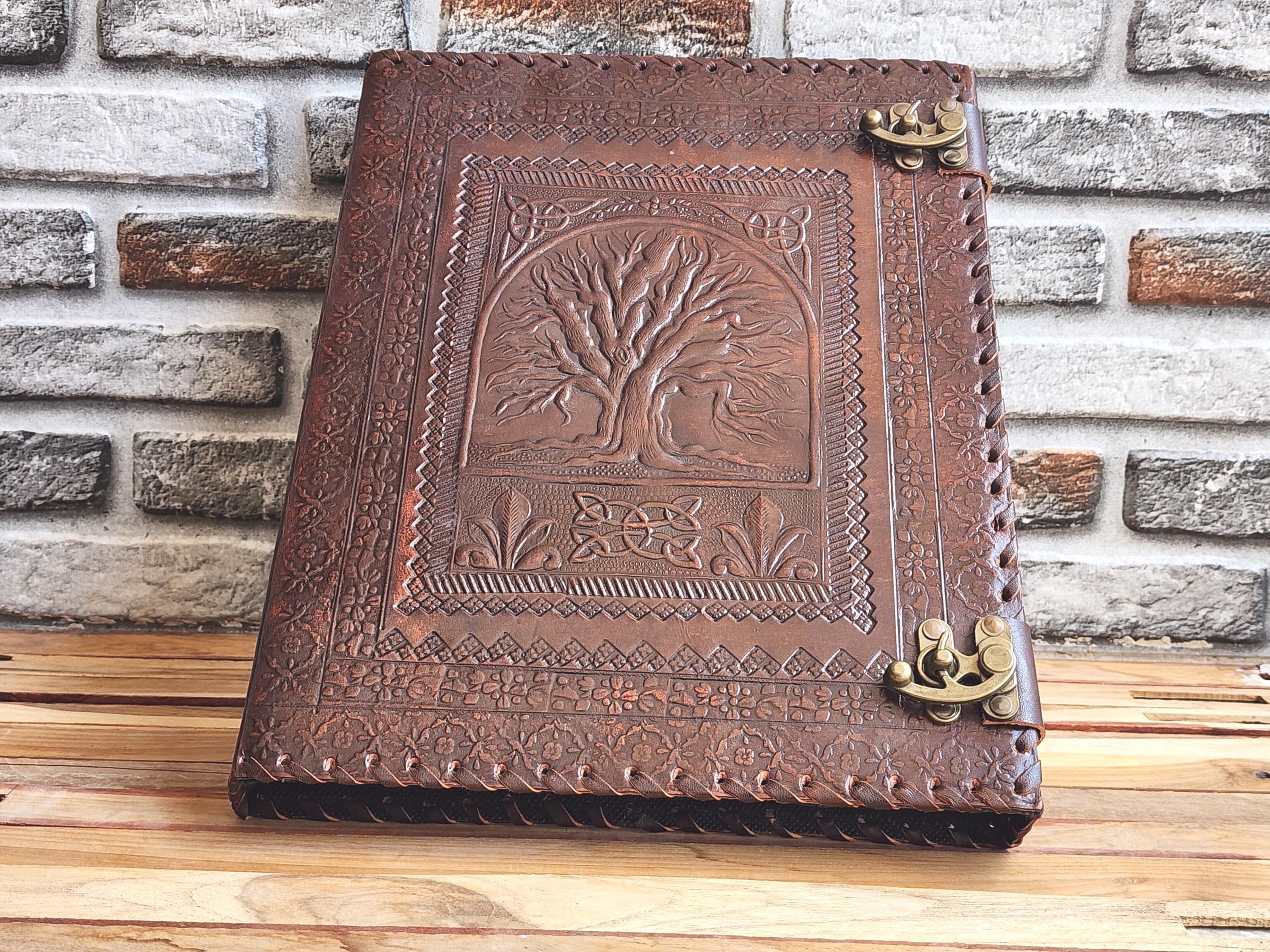 dragon card binder Wood Dragon 2024 - Card Codex Zipster Binder main image 1