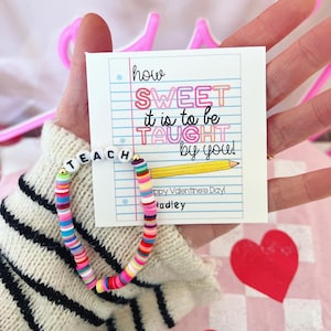 Wat is het leuk om door jou les te krijgen! Valentijnsdagcadeau leraar! Leren armband! Gepersonaliseerd valentijnscadeau, inbegrepen in doos en lint!