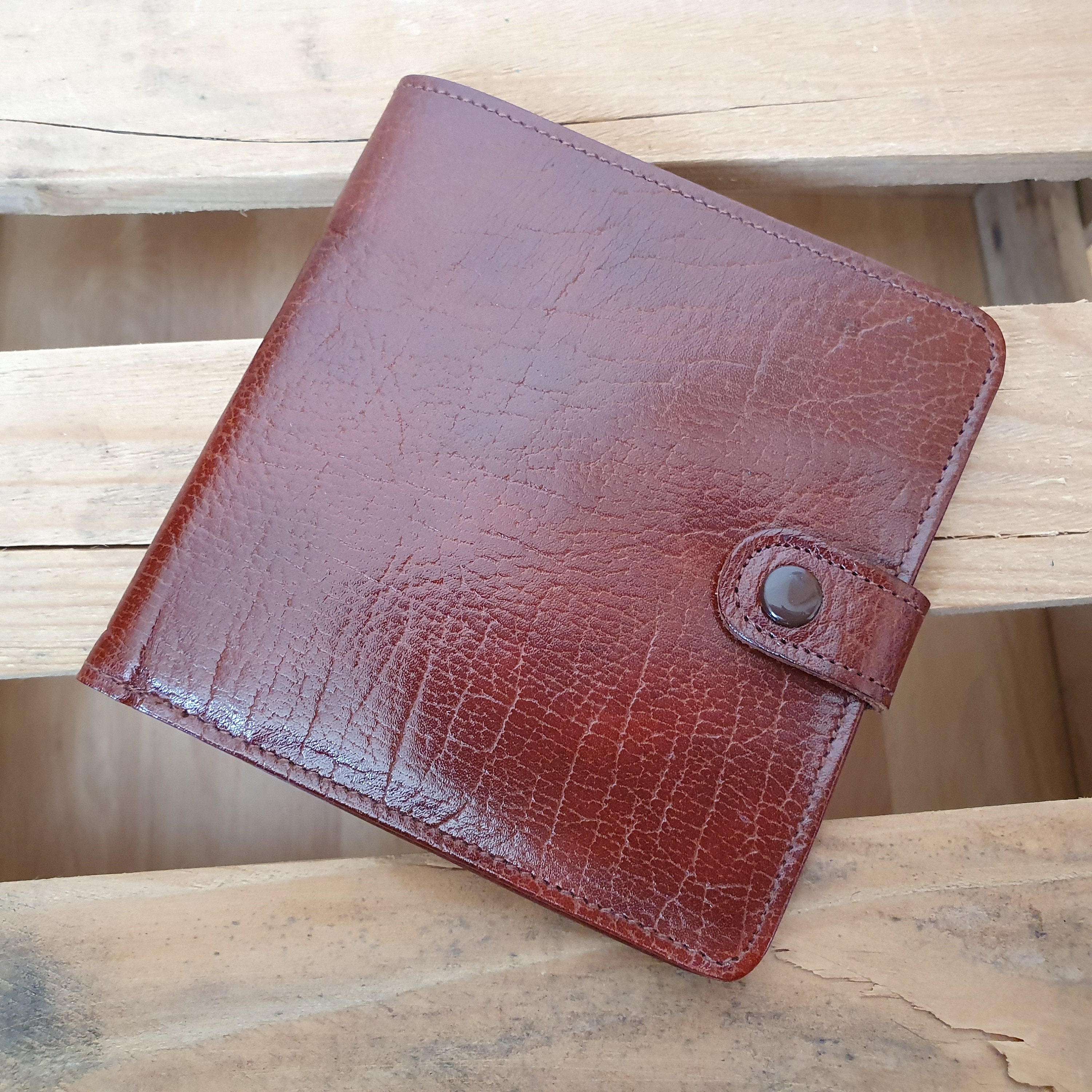 women's wallet with snap closure