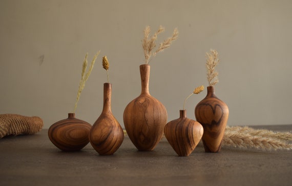 Handgefertigte Teak Holz Vase: Kleine Mid-Century Modern Wohn Dekoration