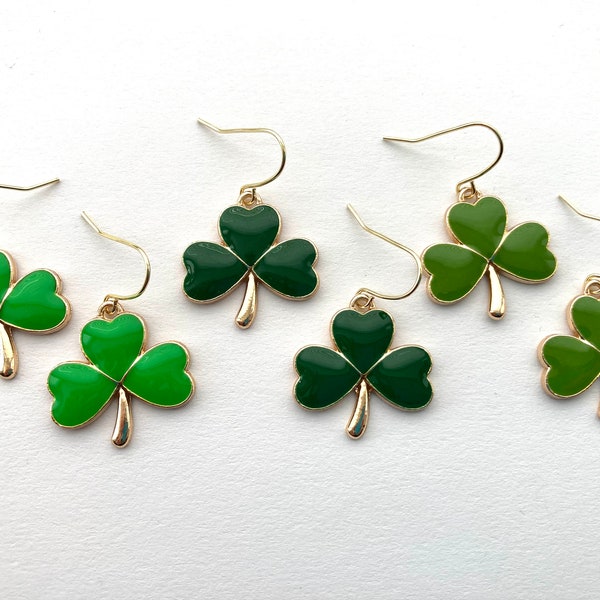 St. Patricks Day Shamrock Clover Dangle Earrings, Green Shamrock Earrings, St. Patty’s Day Earrings, Shamrock Earrings, Hypoallergenic
