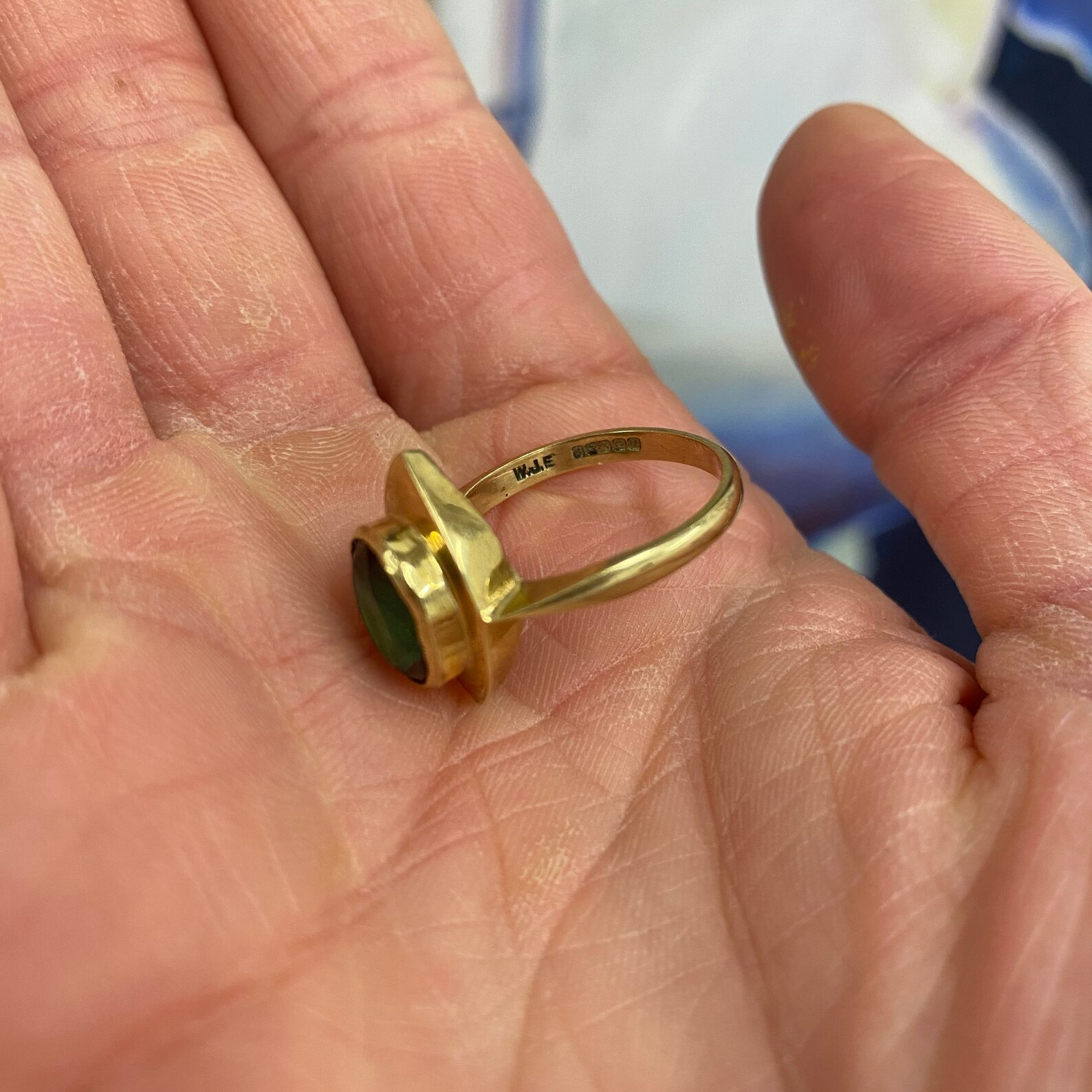 Antique 9ct Solid Gold Green Stone Ring Etsy