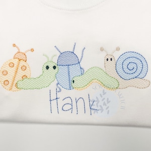 Archivo de diseño de bordado a máquina de 4 x 4, 5 pt5", 5 x 7, 6 x 10" con relleno ligero y diseño de boceto de insectos, gusanos, orugas y caracoles de primavera