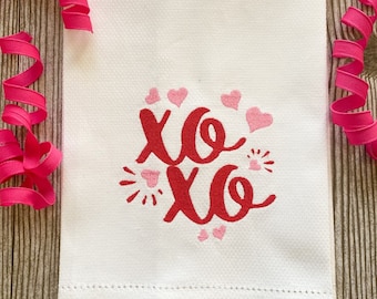 Valentine's Day XO Hearts Fill  Stitch Machine Embroidery Linen Design Instant Download File 4x4 and 5x7