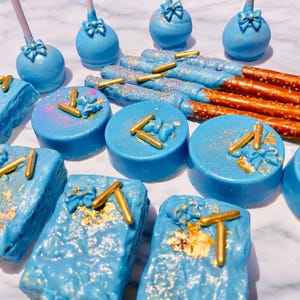 Assorted custom sweets party pack | Ghirardelli chocolate covered Oreos, pretzel rods, cake pops, & rice crispy pops | Treat Table items