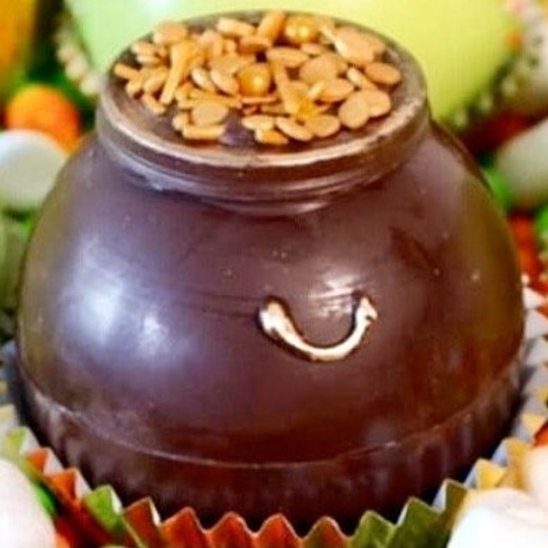 2 LARGE Gourmet Ghirardelli Hot Chocolate Bombs St. Patricks Day Hot Cocoa Bombs with Rich Chocolate Ganache. BEST cocoa bombs on ETSY Pot of Gold