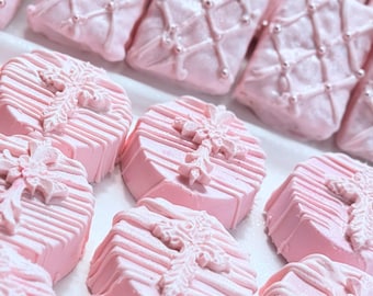 Dulces artesanales cubiertos de chocolate: Primera Comunión, Bautizo, Confirmación.