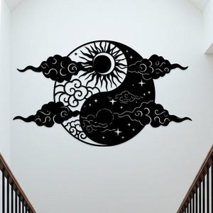 Yin Yang Metall Wandkunst, Himmlische Sonne Mond Metall Dekor, Yogo Zimmer Wanddekoration, Zen Meditation Raumschild, Boho spirituelle Geschenkidee