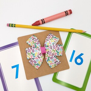 Back to School Numbers Bow, Back to School Hair Bow, School Girl Hair Bow, School bow for girls, Number Print Bow