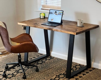 Handmade Reclaimed Wood Desk – Rustic Industrial Scaffold Board Desk with Steel Legs