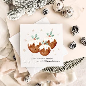 Weihnachtskarte für Großeltern - personalisierter kleiner Pudding, Karte von Baby, Karte von Enkelkindern, für Nanny oder Opa von Enkelkindern