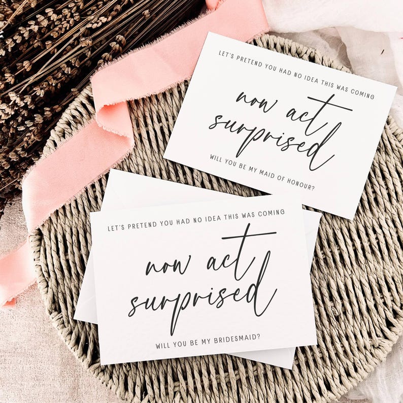 Carte postale de proposition surprise, agissez maintenant | Cadeau Serez-vous ma demoiselle d'honneur, cadeau de demoiselle d'honneur, coffret cadeau fille d'honneur, cadeau de mariage image 1