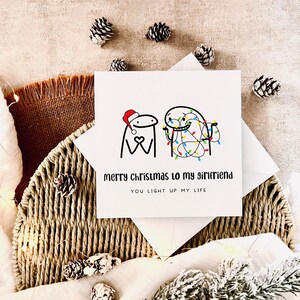 Carte de Noël pour petite amie/petit ami - Carte de Noël amusante personnalisée pour les couples, joli cadeau pour elle, dessin animé pour lui, blague avec les lumières de Noël