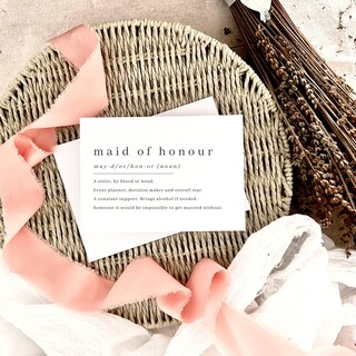 Set Di 2 Biglietti Gratta E Vinci Per Damigella D’onore – 'Will You Be My Maid Of Honour?' – Cartoncino Premium Per Proposta Di Matrimonio