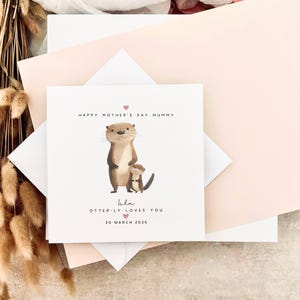 Tarjeta personalizada para el Día de la Madre / Tarjeta para mamá de parte de los niños, regalo para el Día de la Madre para ella, linda tarjeta con juego de palabras de nutria para mamá de parte de los niños