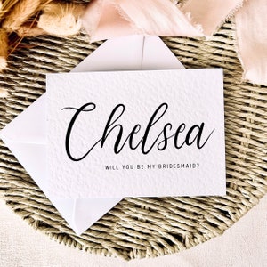 Personalisierter Brautjungfer Vorschlag, Trauzeugin Geschenk für Sie, Andenken Hochzeit Brautjungfer Box Postkarte, Schreibschrift Name Blumenmädchen Geschenk