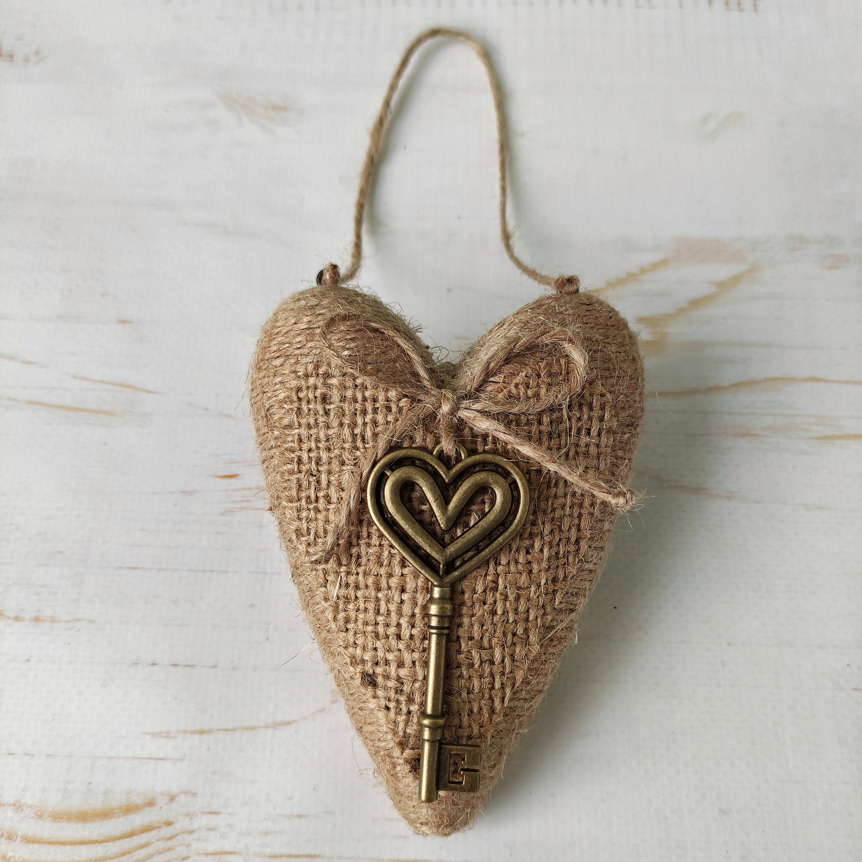 Rustic Hanging Heart Ornament With Key, Farmhouse Home Hanging Decor ...