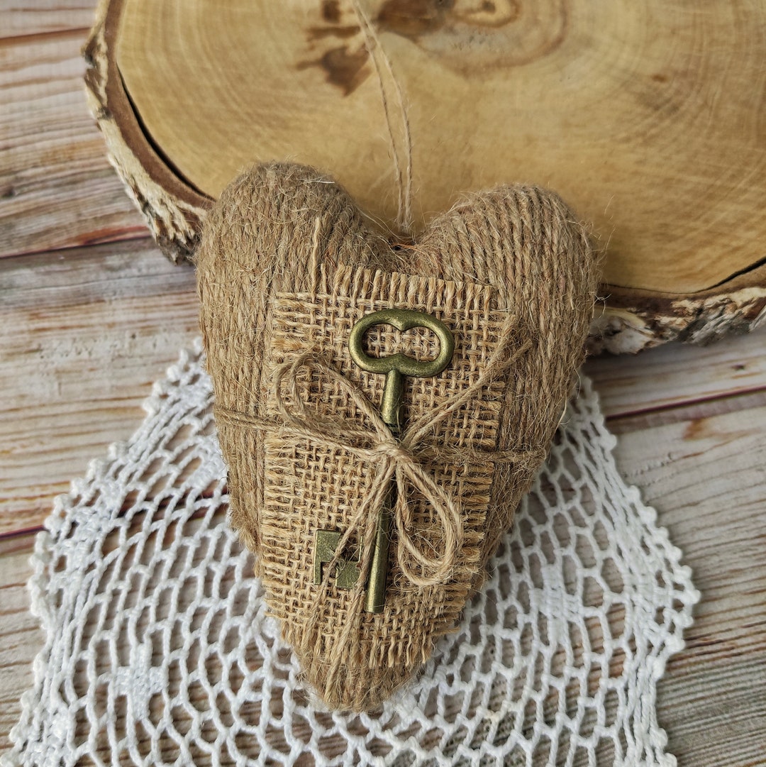 Hanging Heart Ornament Rustic Primitive Heart Farmhouse Wall Hanging ...