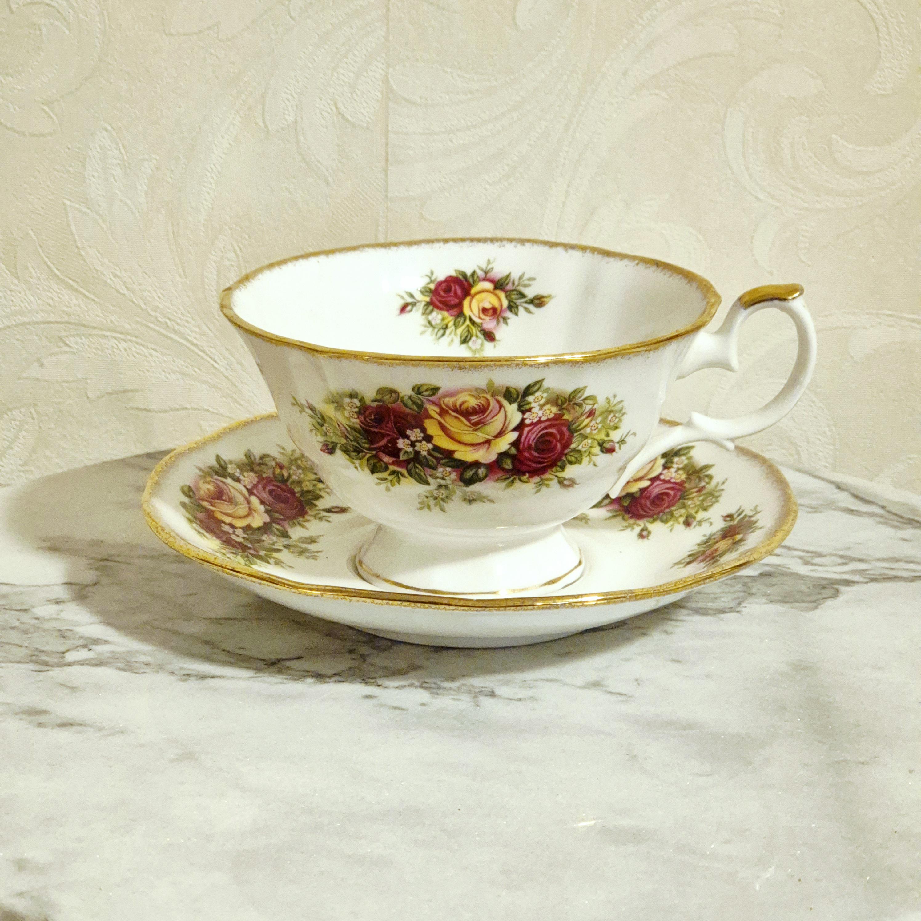 Rare Elizabethan Fine Bone China England 