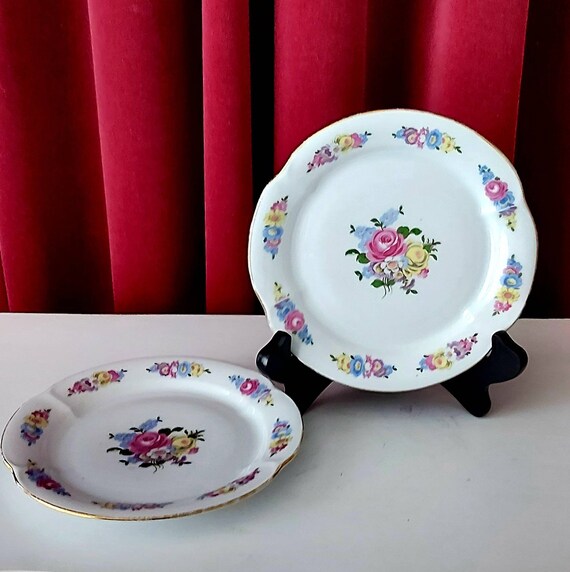 Pastry Plate of Freiberger Porzellan Made in GDR Vintage 80s