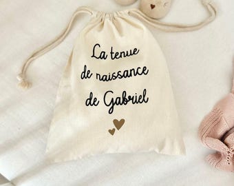 Sac tenue naissance bébé personnalisé avec le prénom fille ou garçon – pochon personnalisé vêtement bébé pour valise et sac de maternité