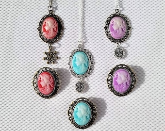 Rode Cameo ketting, rode Cameo broche, blauwe Cameo ketting, blauwe Cameo Pin, paarse Cameo ketting, paarse Cameo broche: "Classic Cameo Love"