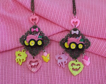 Roze tractor, boerderijmeisje, vrouwelijke boer, plattelandsmeisje, cadeau voor moeder, cadeau voor haar, cadeau voor framer, Stock Show hanger: "Farm Girl Love"