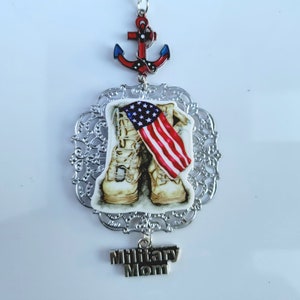 Military Mom Necklace, Navy Mom Necklace, Army Mom Necklace, Air Force Mom Necklace, Service Mom Necklace, Hero Mom: &quot;Military Mom Love&quot;