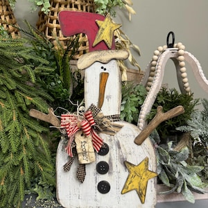 Bonhomme de neige Prim, gardienne d'étagère, téléchargement numérique ferme SVG pour Glowforge ou laser pas un article physique