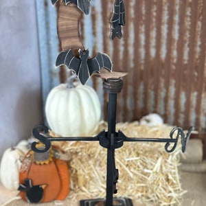月とコウモリの風見鶏、棚の置物、ハロウィーン 1/4" SVG デジタルダウンロード (Glowforge またはレーザー用) 物理ファイルではありません