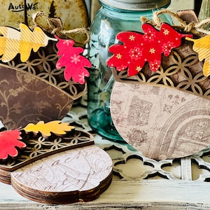 Stand Alone Farmhouse Acorn and Oak Leaf SVG Digital Download for Glowforge or Laser Not a Physical Item 1/4&quot; Base