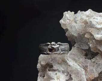 Fallen Angel Lucifer Ring – Gothic Engraved Statement Piece