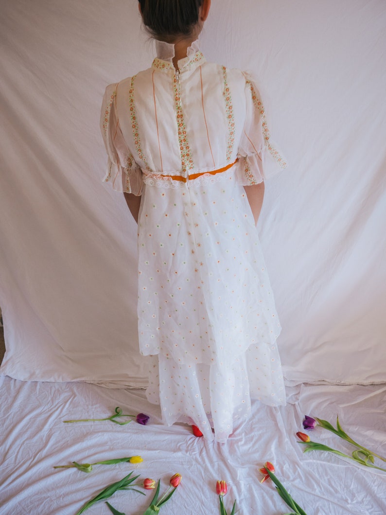 1970s White Floral Dress, Empire Waist, The Clementine image 3
