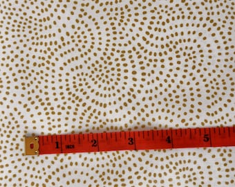 Dashwood Studio Twist Basics - Vit Metallic med Guld @ 1/2 Yard