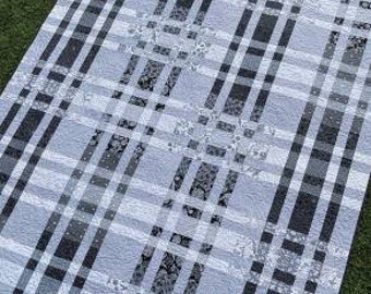 Tartan Quilt Pattern from Amanda Murphy Designs 60.5in x 75.5in