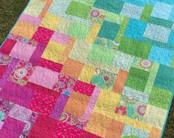 Fat-Quarter Flow Quilt Pattern from Amanda Murphy Designs  56.5 in x 70.5 in