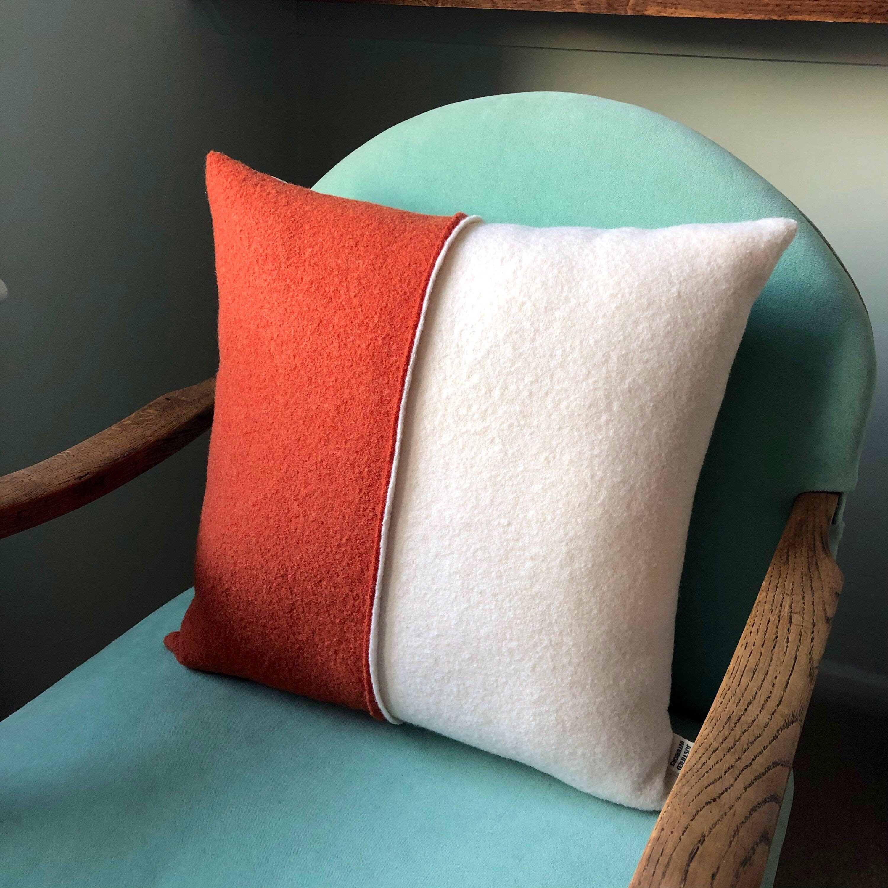 Colour block clearance cushions