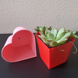 Heart Shape Planter, Succulent Planter with drain hole and drip tray, Mother's Day Gift, Valentine's Gift, Wedding Centerpiece