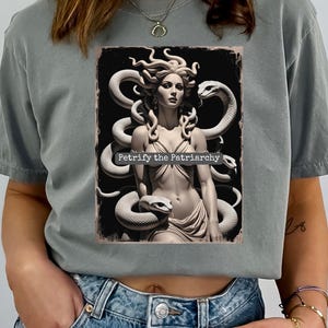 PNG Medusa Petrify the Patriarchy Vixen - Medusa PNG - Femme Fatale jpg Sublimacja - Dziewczyny będą dziewczynami - SA survival tattoo tshirt design