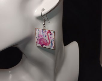 Pink Flamingo Glitter Earrings, Lightweight, Gold Edge... Card Front - Plastic Backing .. 1 inch square